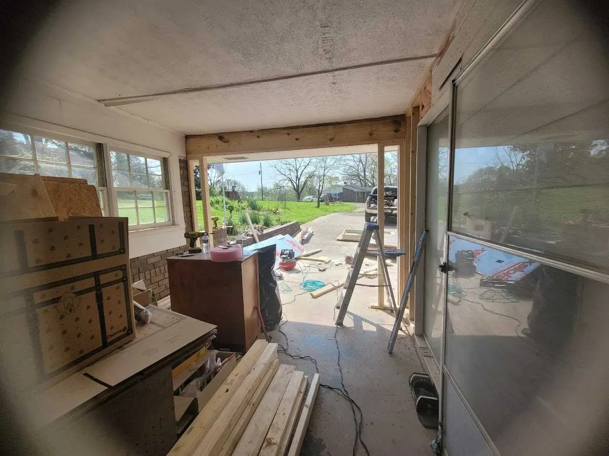 Air movers and dehumidifier for Water Mitigation Services in Portland